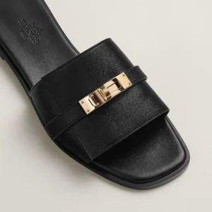 giulia-sandal–232129Z 02-above-wm-6-0-0-2000-2000-q99_g